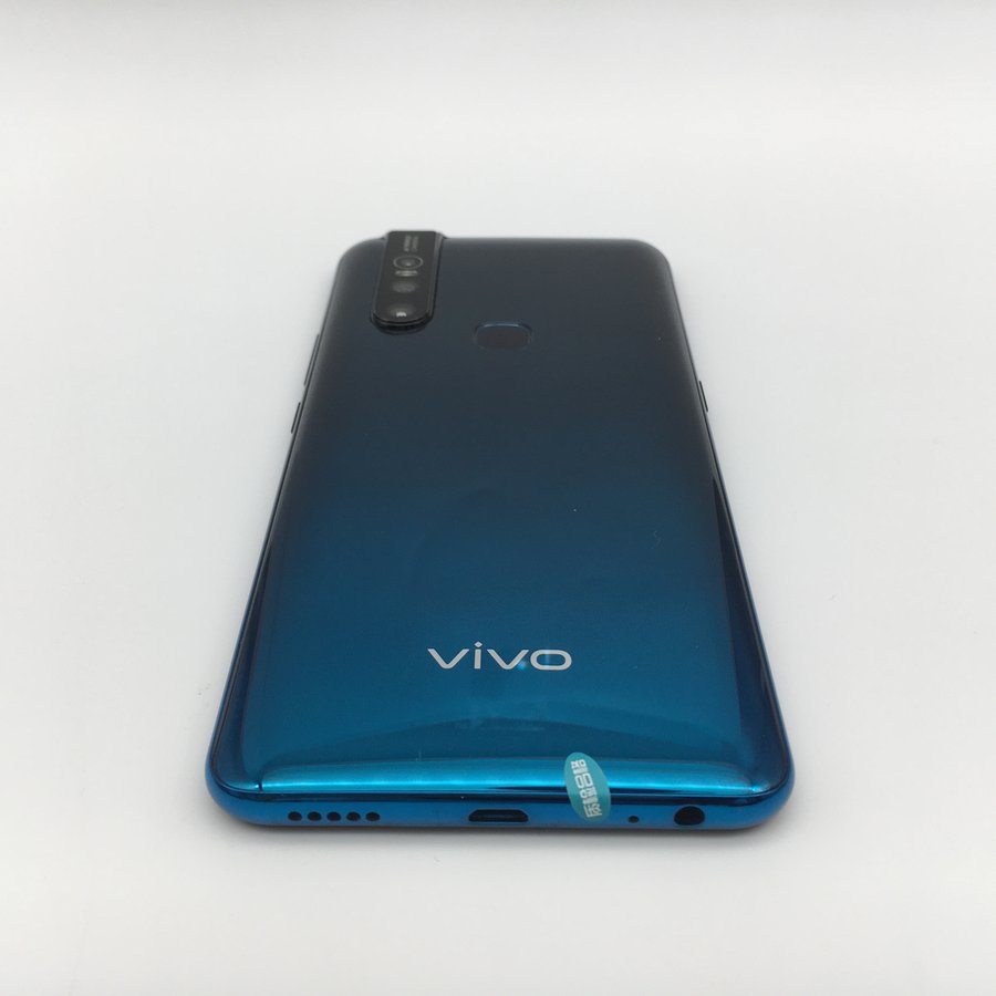 vivos1图片及价格,vivox30图片及价格 vivo【s1】全网通 蓝色 6g/128g 国行 9成新
