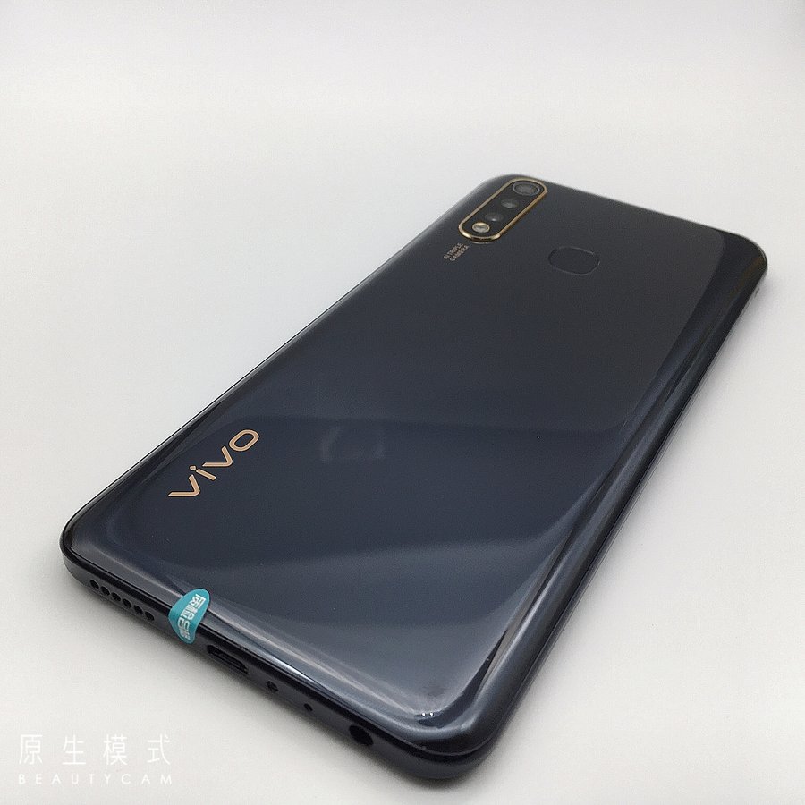 vivoy5s全网通琉璃黑6g128g国行95成新