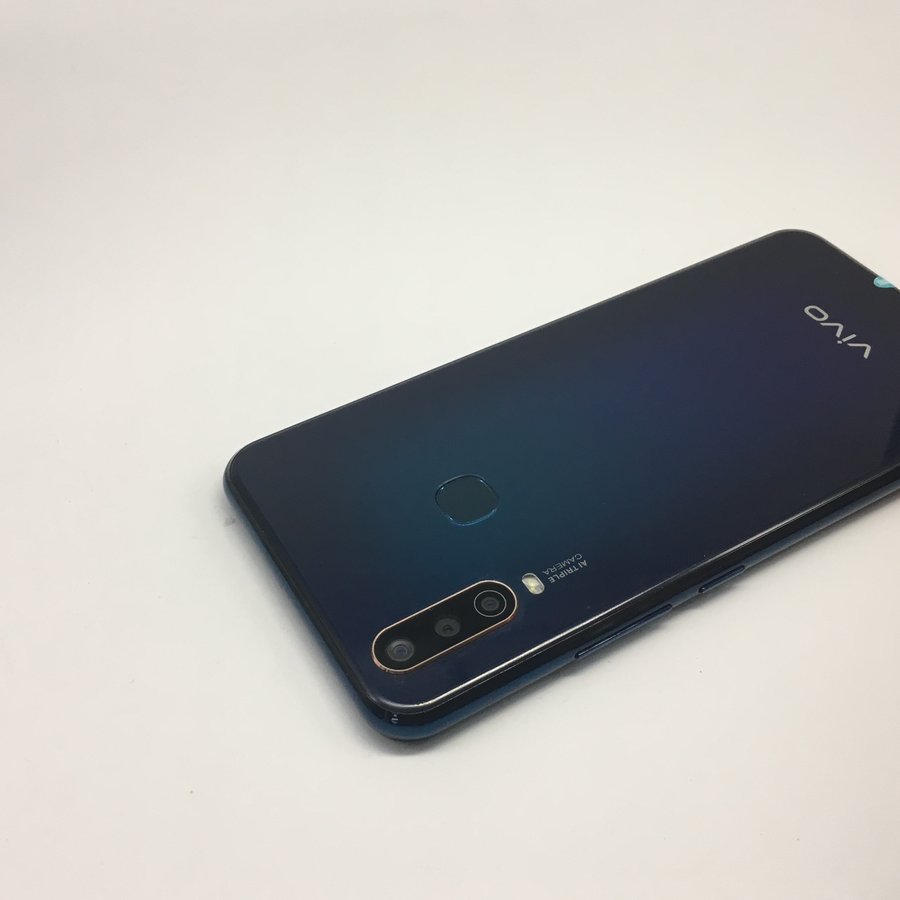 vivo【y3】全网通 蓝色 4g/128g 国行 9成新