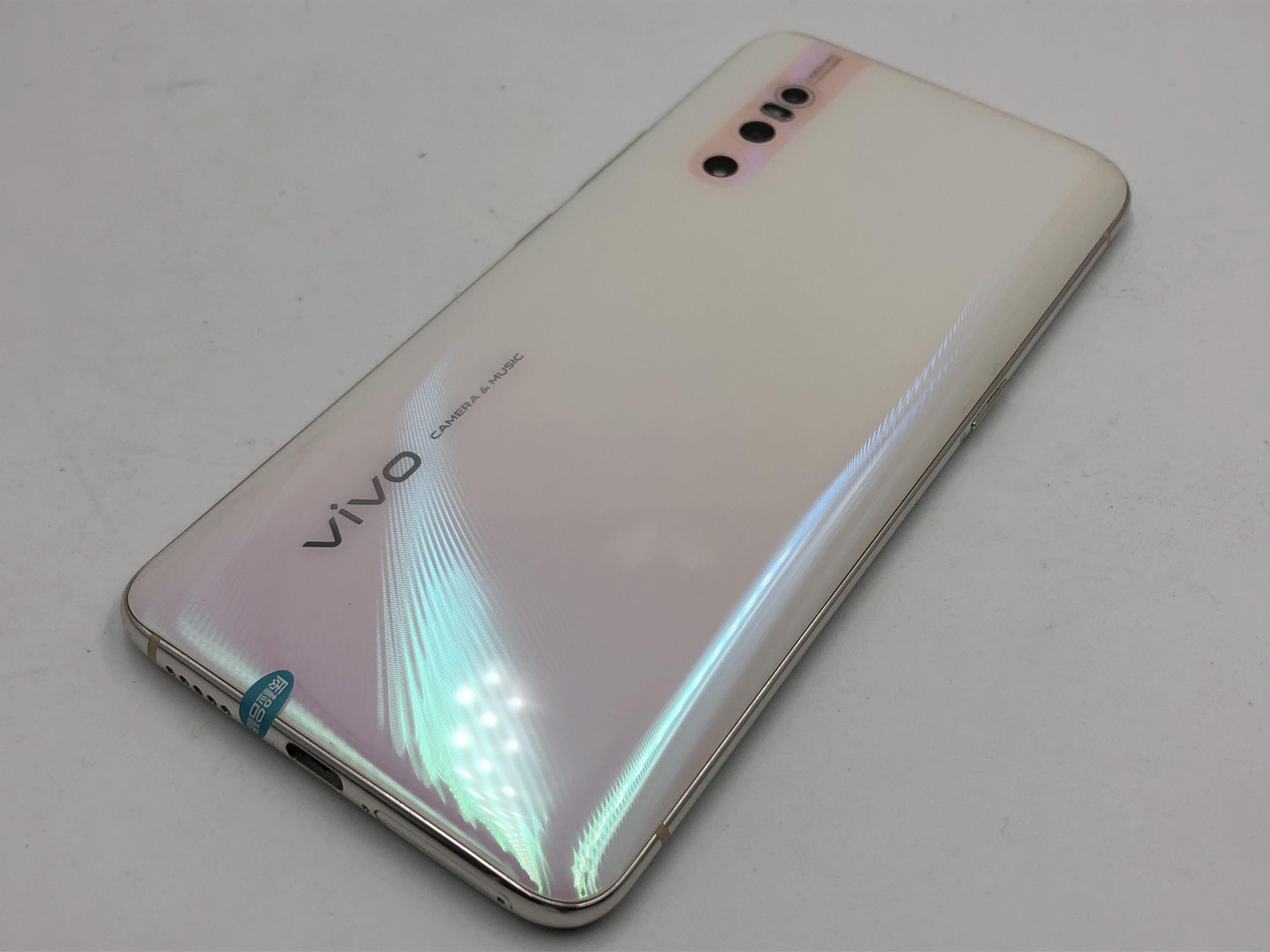 官方质检9成新 移动 4g/3g/2g 8g/128g 国行 vivo x27