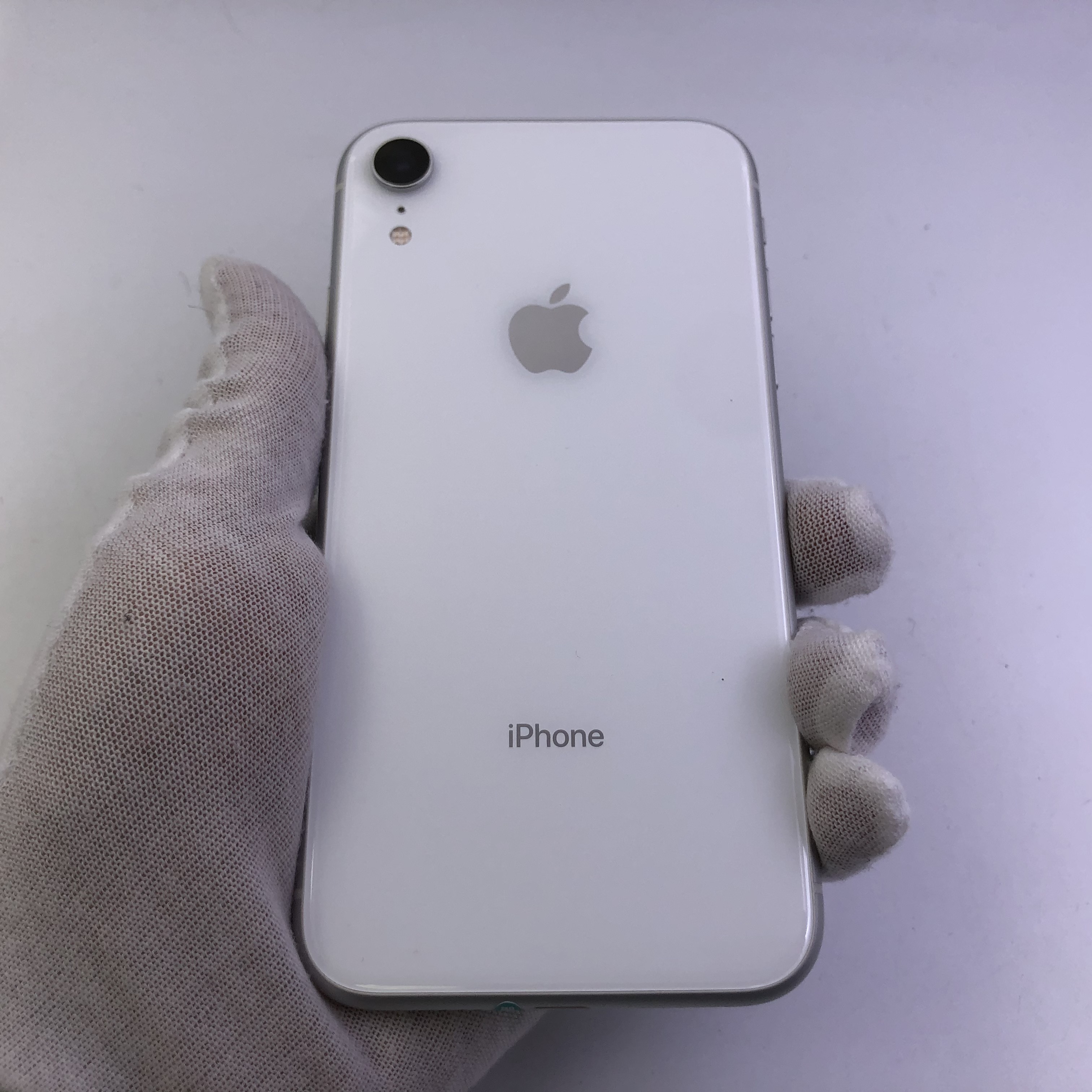 苹果【iphone xr】全网通 白色 128g 国行 95新