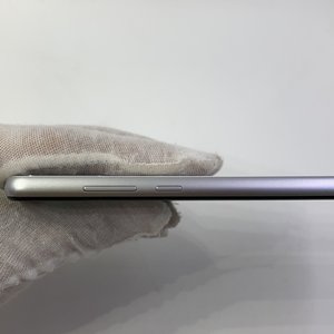 官方质检95成新 4g/128g 国行 珍珠白 4g全网通 华为 畅享 10e