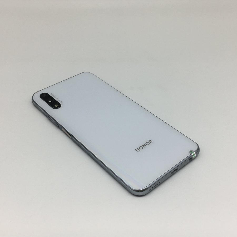 荣耀【9x】全网通 白色 4g/64g 国行 99成新 真机实拍