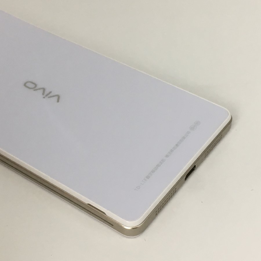 vivo【y33】移动 4g/3g/2g 8 g 国行 白色 9成新 真机实拍