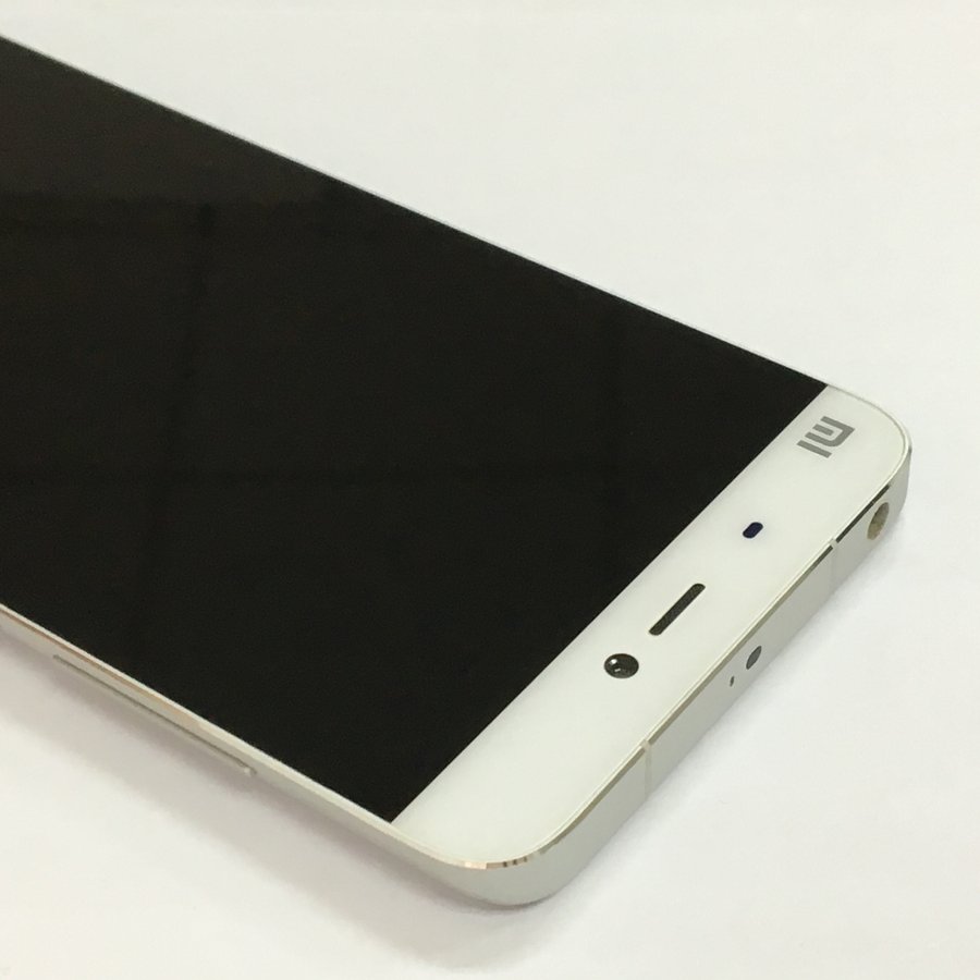 小米小米5白色32g全网通国行9成新真机实拍