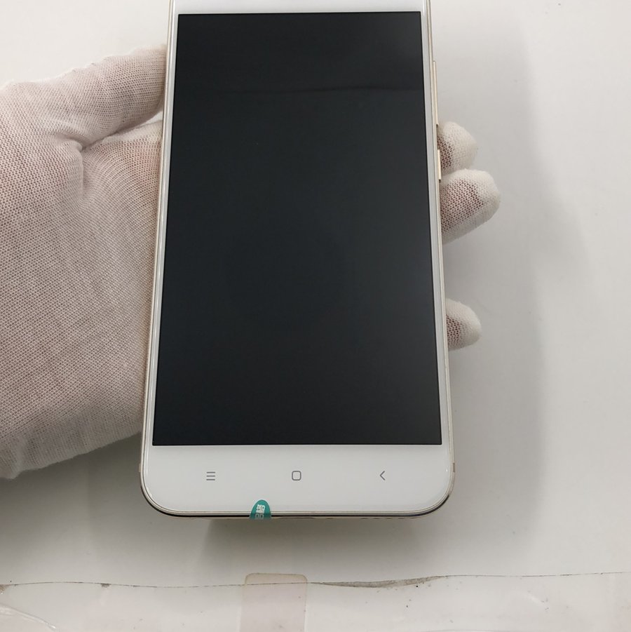 小米【小米 5x】4g全网通 金色 64g 国行 95新