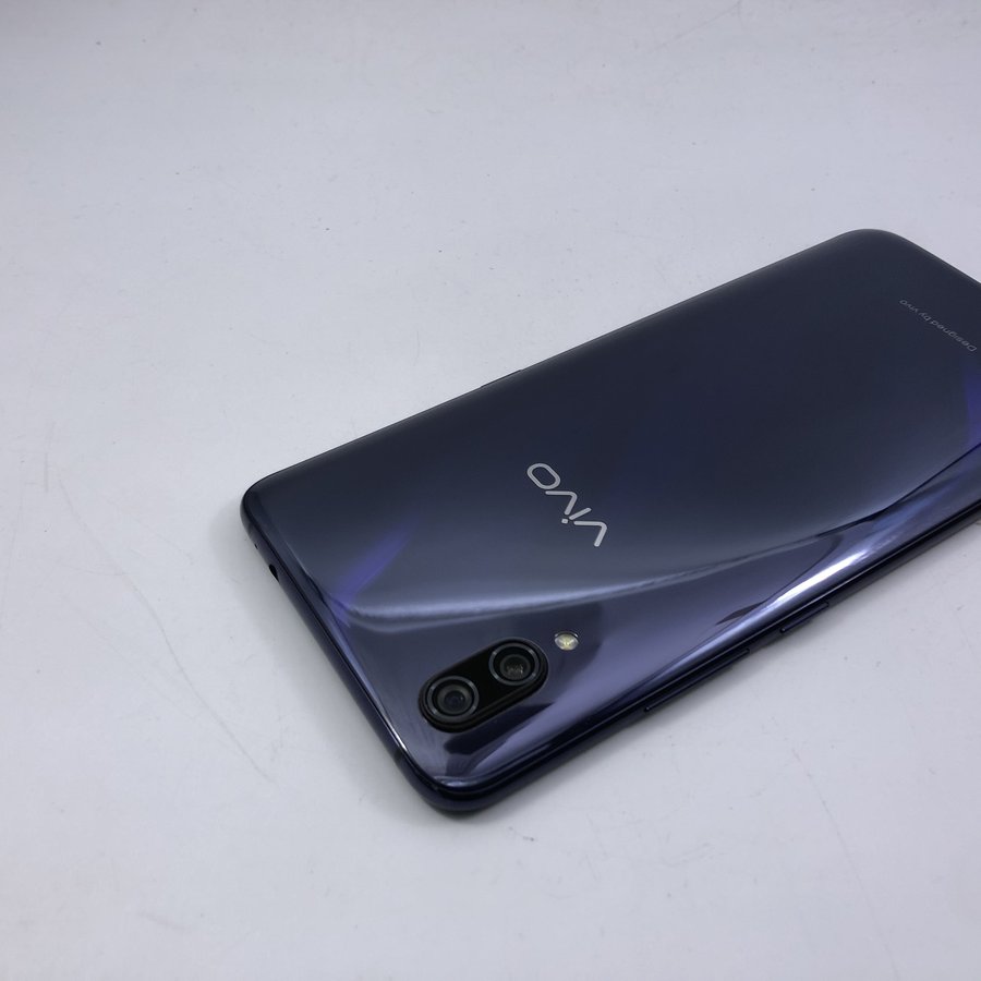 vivo【x23】全网通 蓝色 8g/128g 国行 9成新