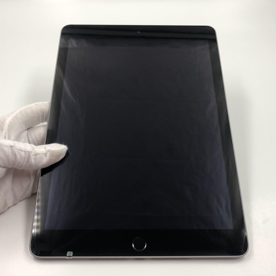 苹果【ipad 2017款 9.7英寸】wifi版 深空灰 32g 国行 8成新 真机实拍