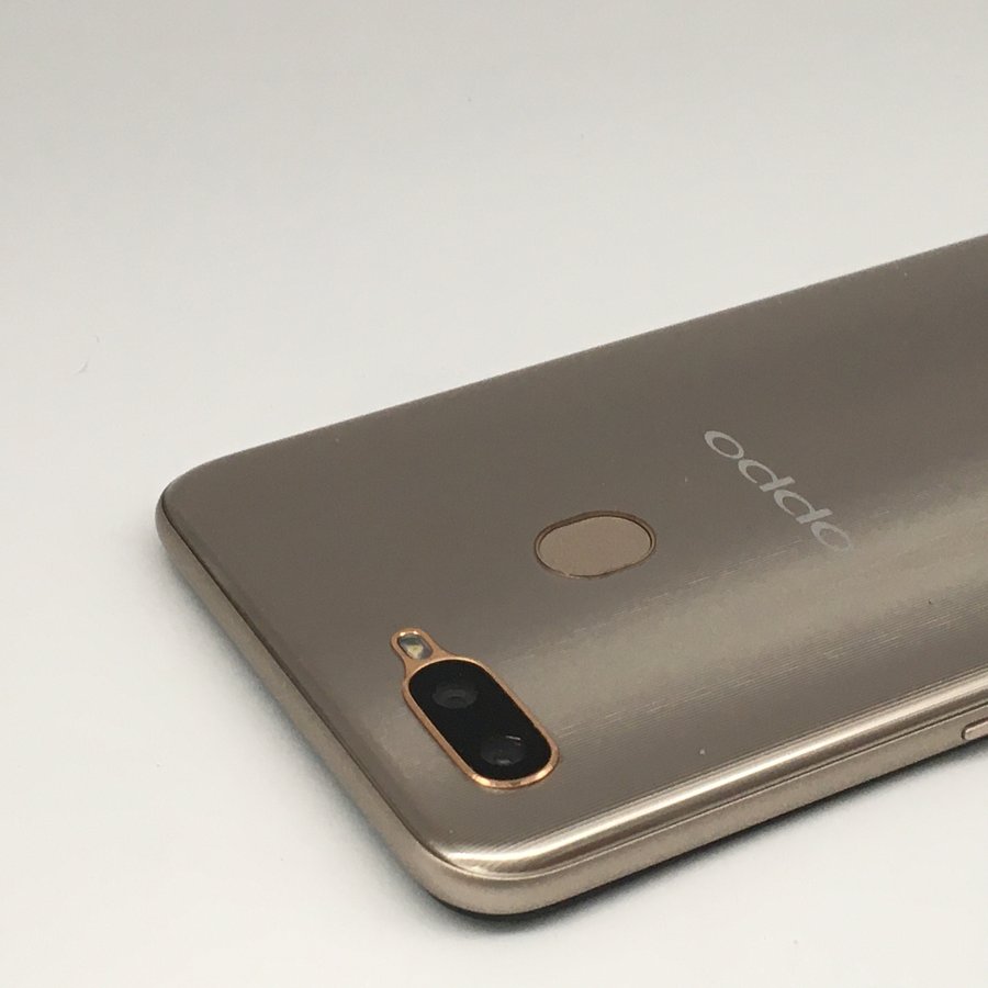 oppo【a7】全网通 金色 4g/64g 国行 9成新