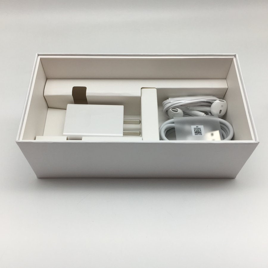 华为【p40】5g全网通 冰霜银 8g/128g 国行 99成新 真机实拍 原包装盒
