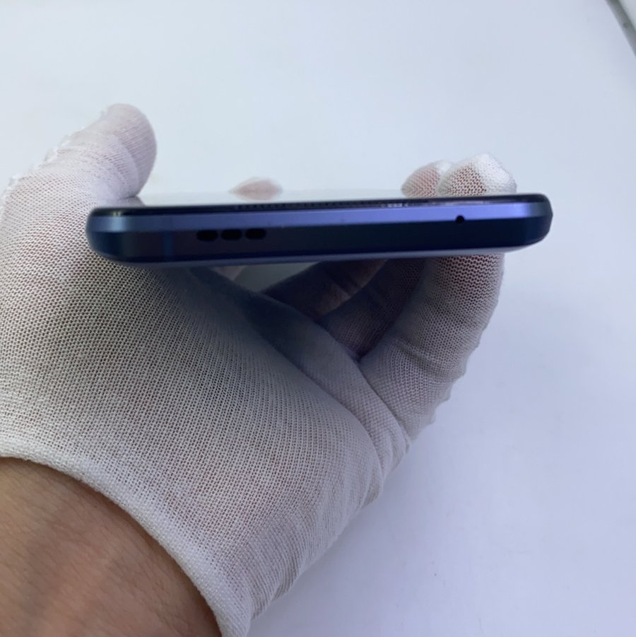 小米【黑鲨 4 5g】5g全网通 凌光灰 12g/128g 国行 9成新