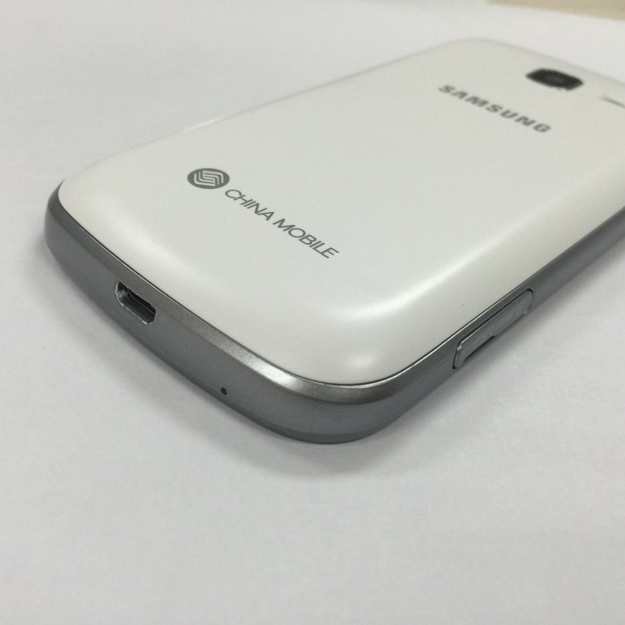 三星【s7568 移动版】移动 3g/2g 白色 4 g 国行 9成新 真机实拍