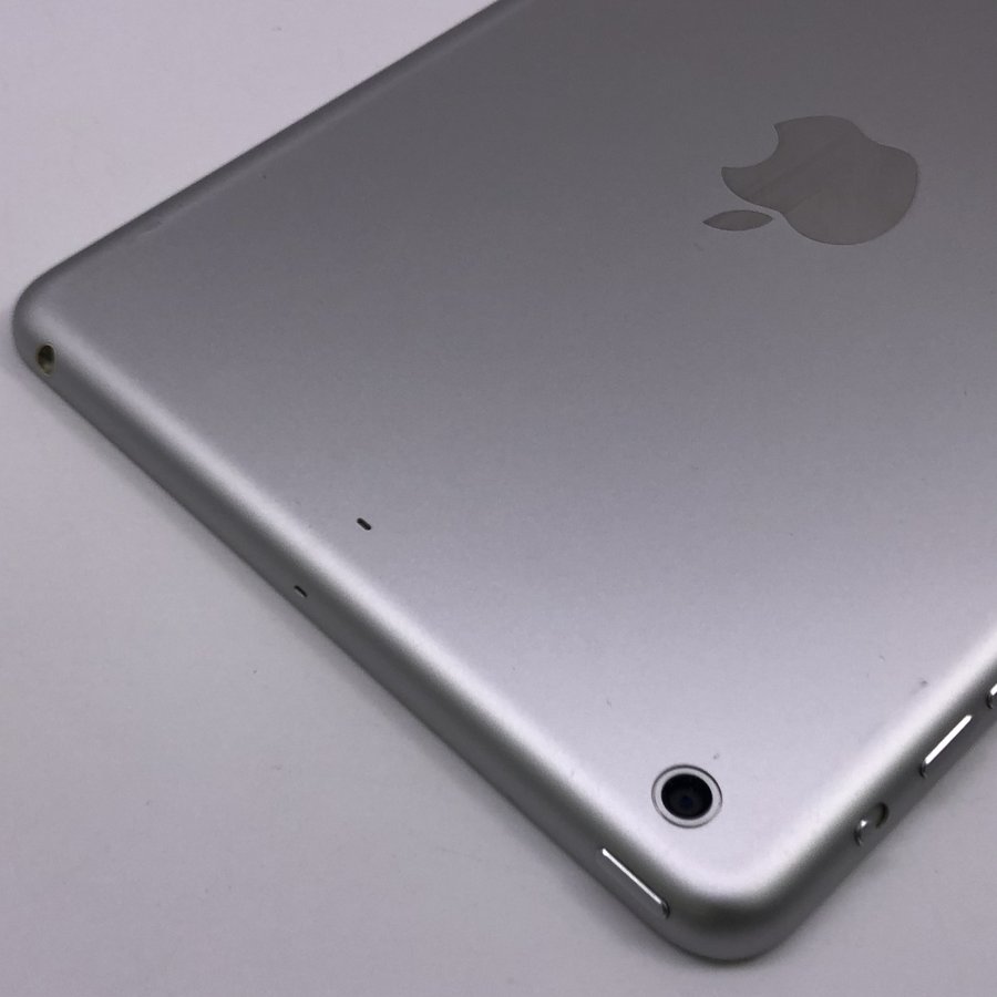 苹果【ipad mini2】wifi版 银色 16g 8成新