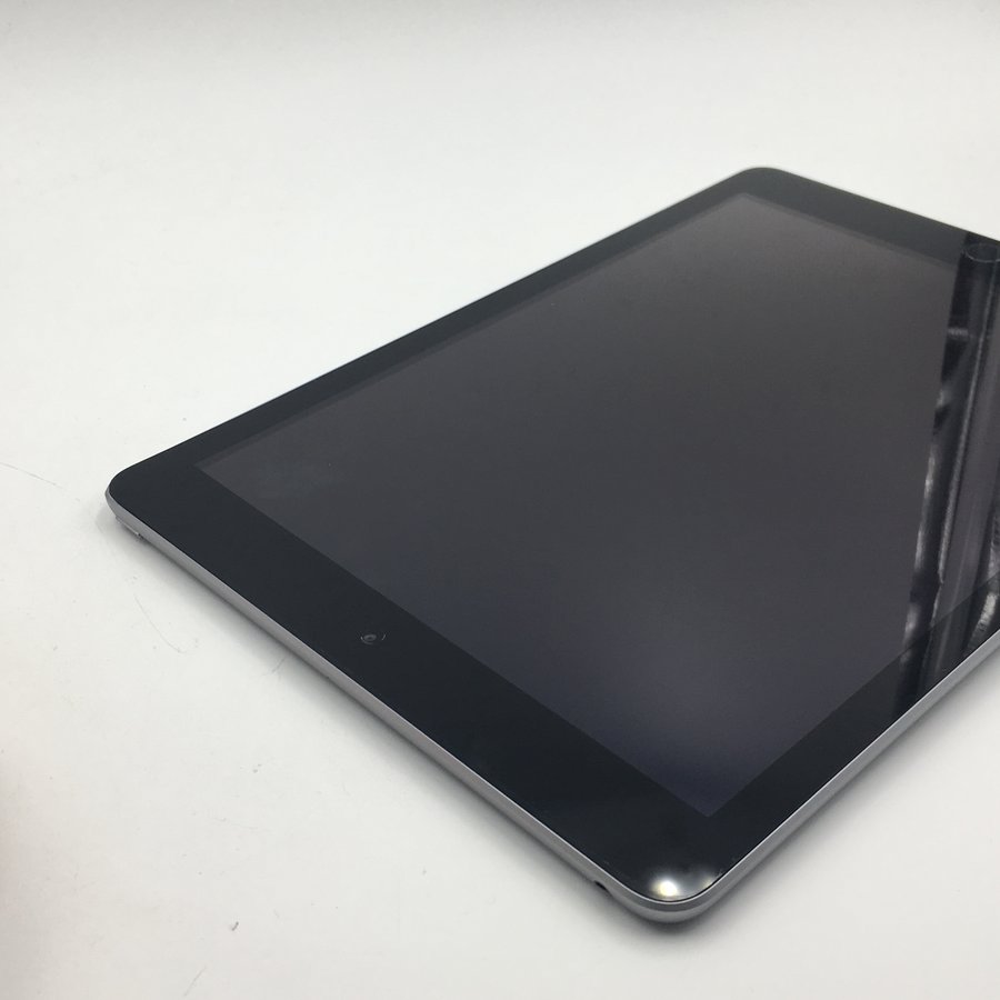 苹果【ipad第5代(2017款)】灰色 wifi版 32 g 国行 8成新