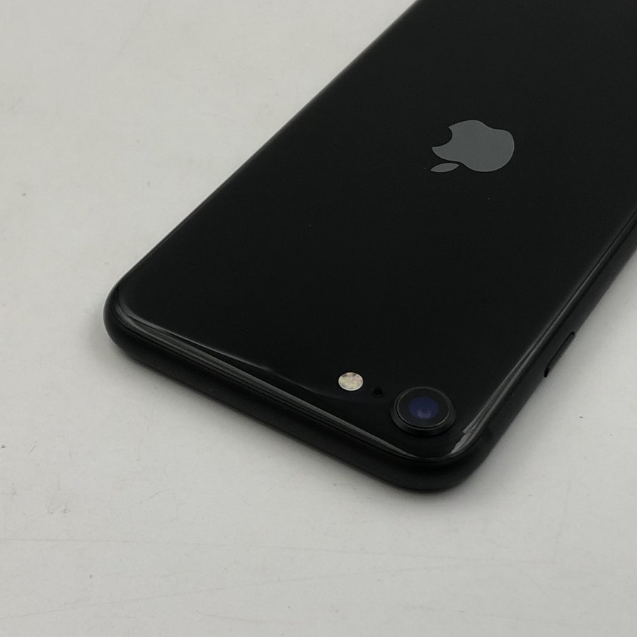 苹果【iphone se2】全网通 黑色 128g 国行 7成新