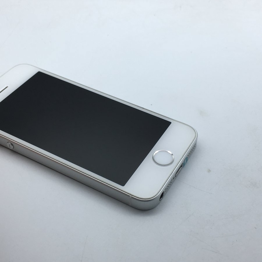 苹果【iphone se】银色 全网通 64g 国行 9成新