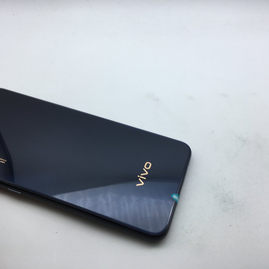 vivo【z5】全网通 极光幻境 6g/256g 国行 95成新