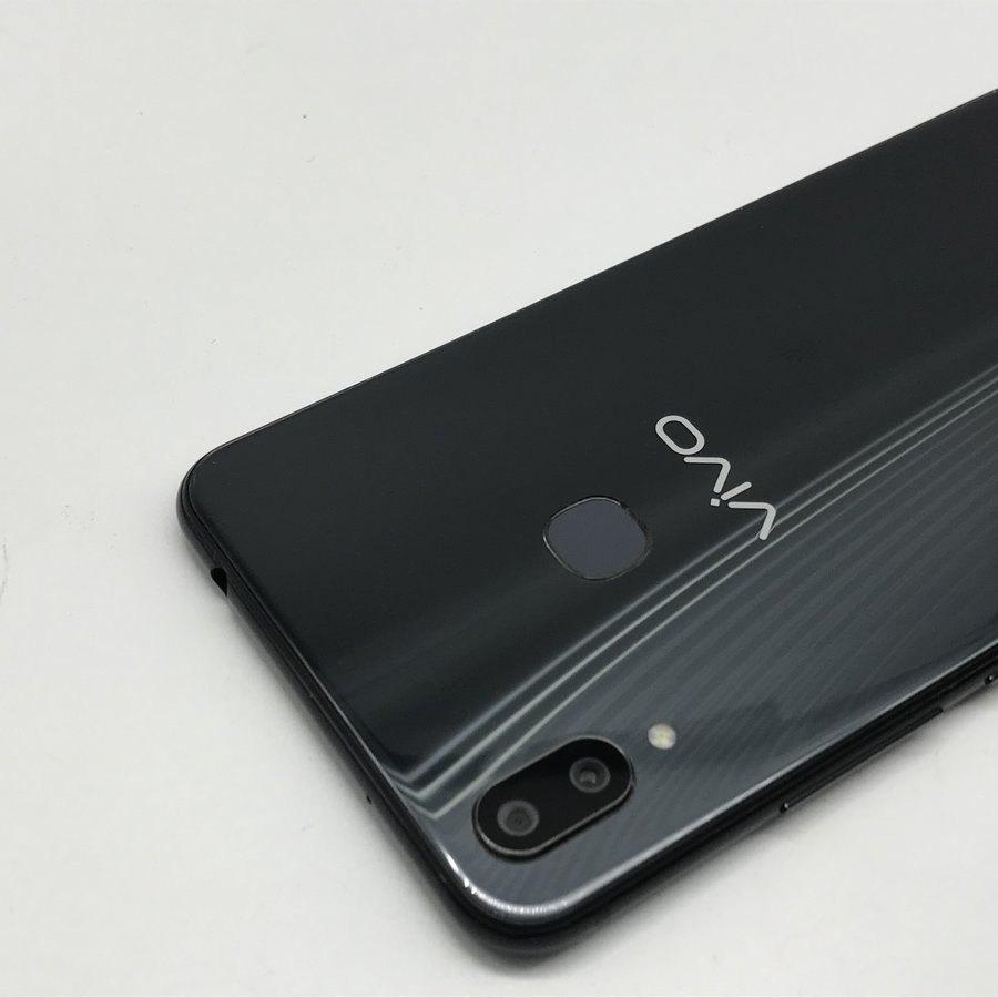 vivo【vivo x21】全网通 黑色 64g 国行 8成新