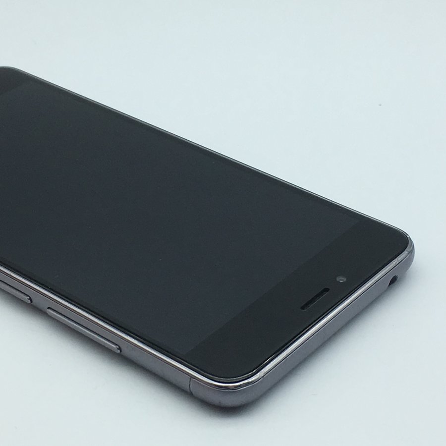 魅族【魅蓝 3s】32 g 灰色 全网通 国行 8成新