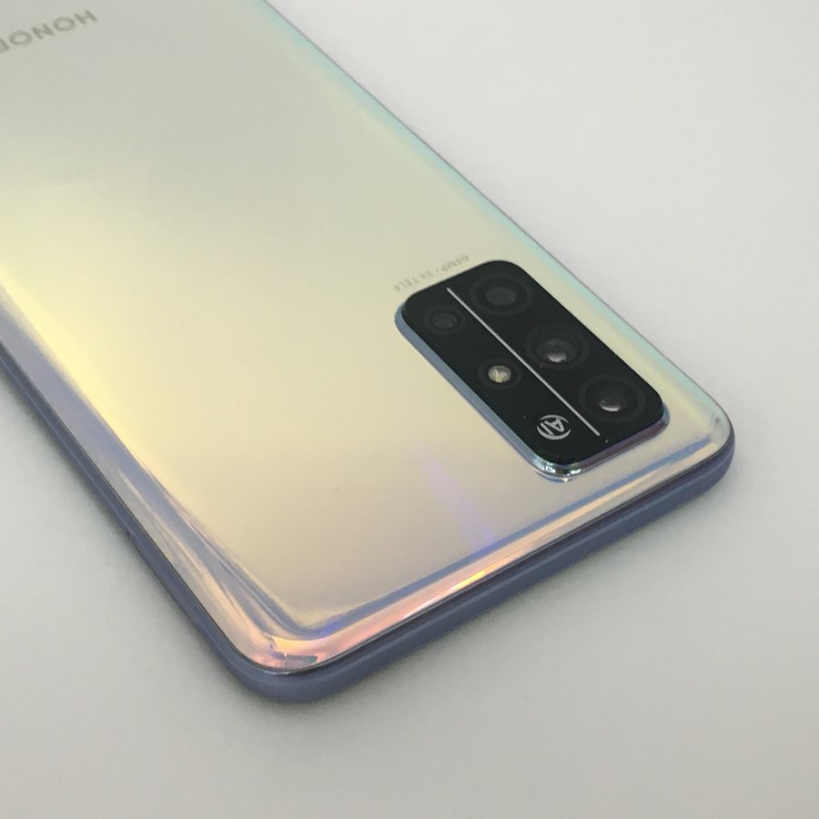 荣耀【30s(5g)】5g全网通 蝶羽白 8g/128g 国行 99成新