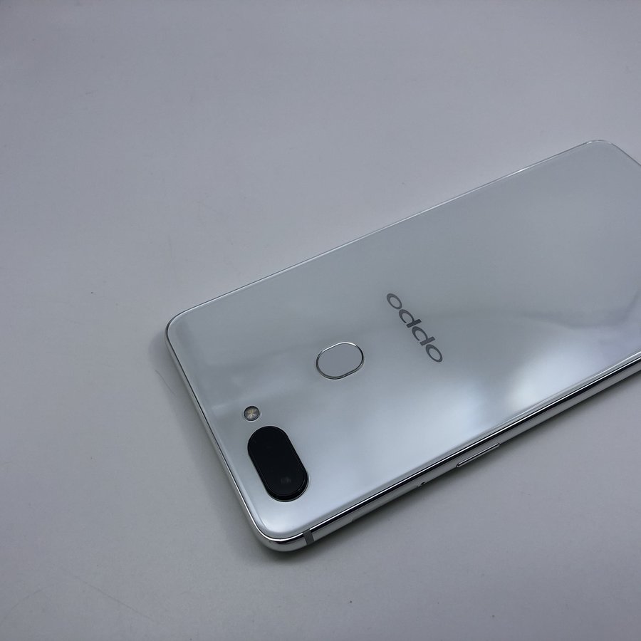 oppo【r15】全网通 白色 4g/128g 国行 9成新