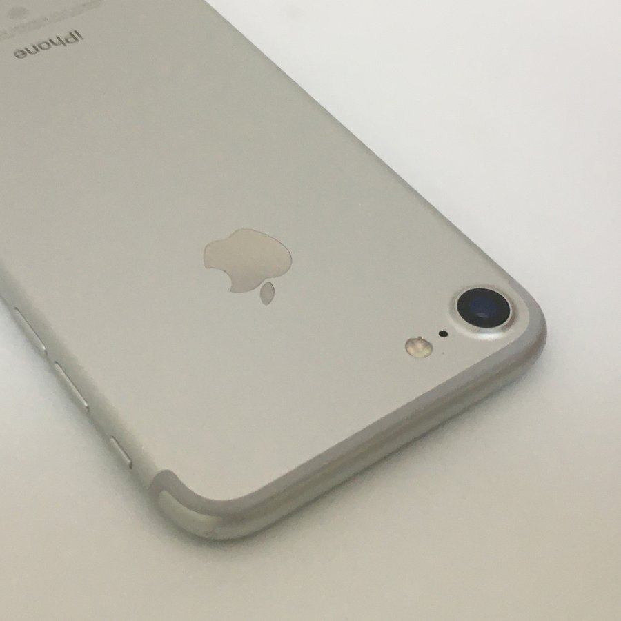 苹果【iphone 7】全网通 银色 128g 国行 8成新