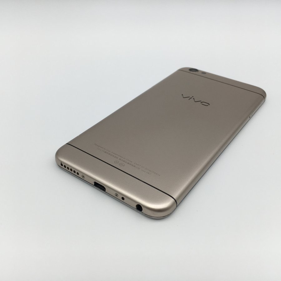 vivo【y67】全网通 金色 32g 国行 95成新