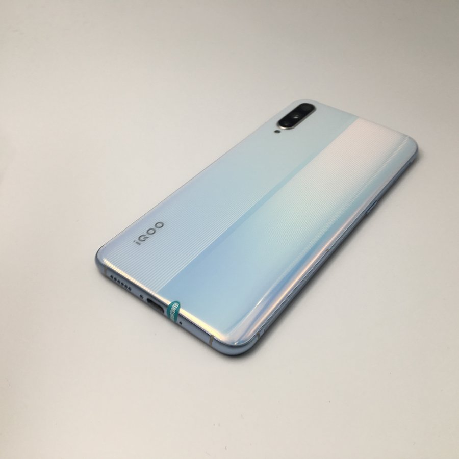 vivo【vivo iqoo】全网通 白色 8g/256g 国行 95成新