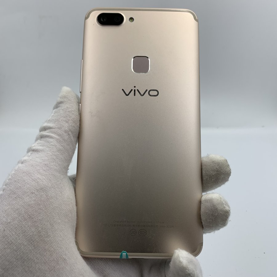 vivo【x20】8成新