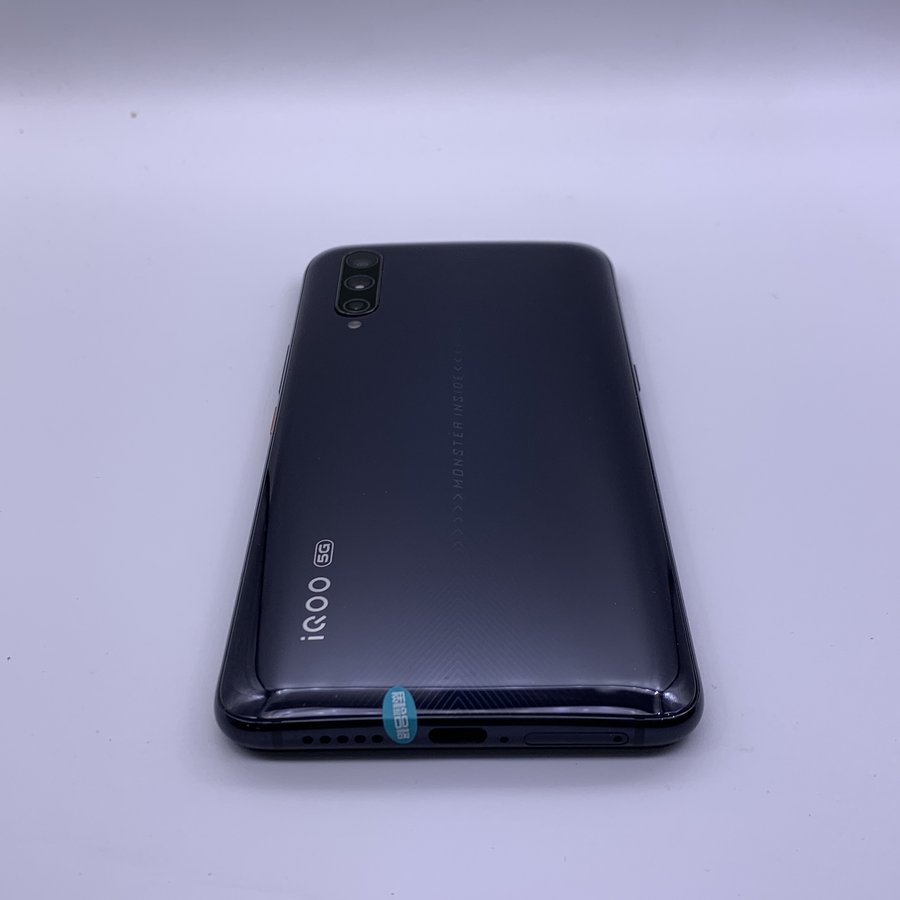 vivo【iqoo pro(5g版)】5g全网通 黑色 8g/128g 国行 95成新