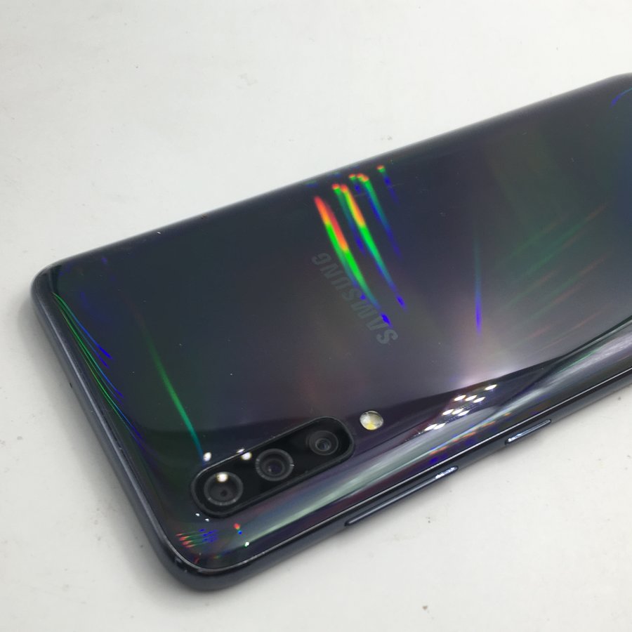 三星【galaxy a70】全网通 黑色 6g/128g 国行 9成新