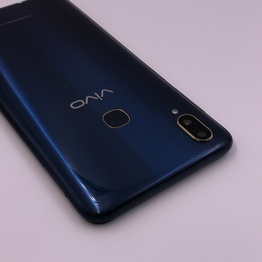 vivo【z3i 标准版】全网通 墨黛蓝 6g/128g 国行 8成新