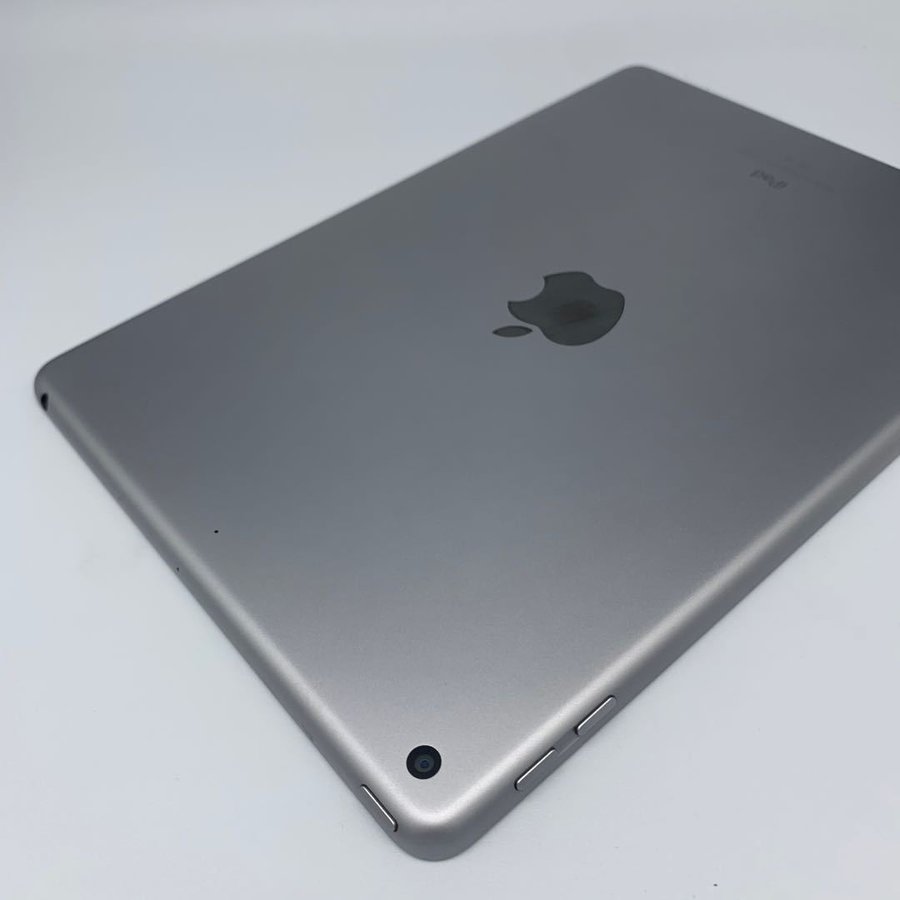 苹果【ipad 2018款 9.7英寸】wifi版 深空灰 128g 国行 99成新