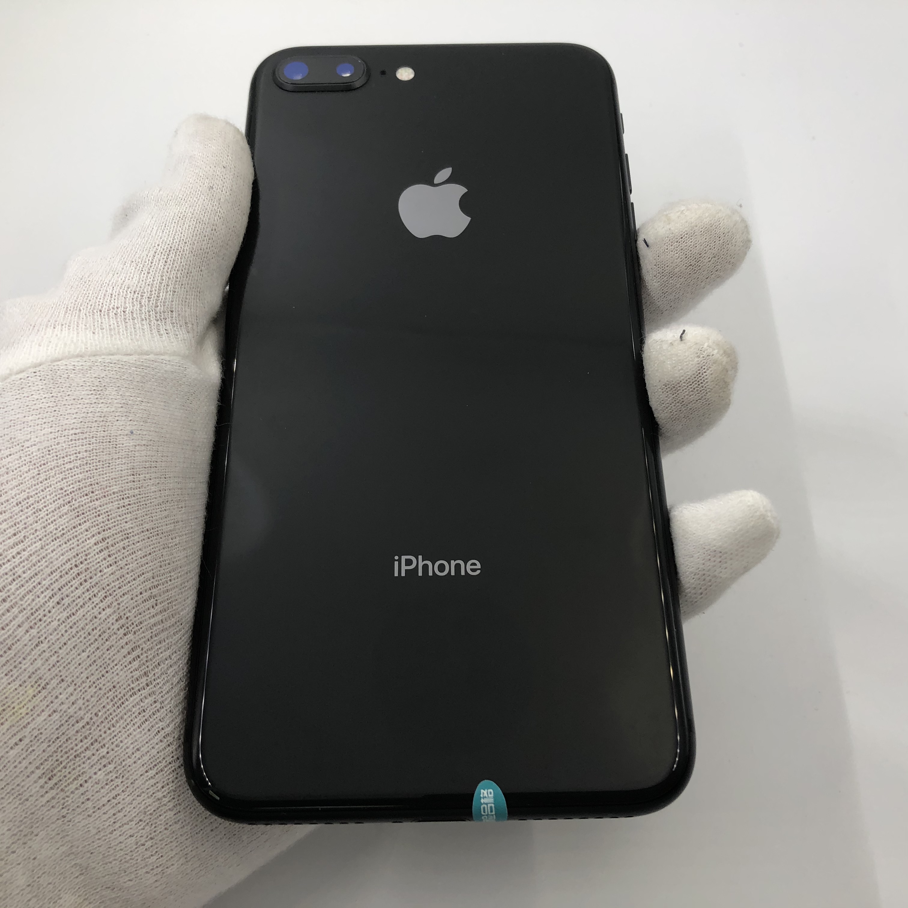 苹果【iphone 8 plus】全网通 深空灰 64g 国行 8成新