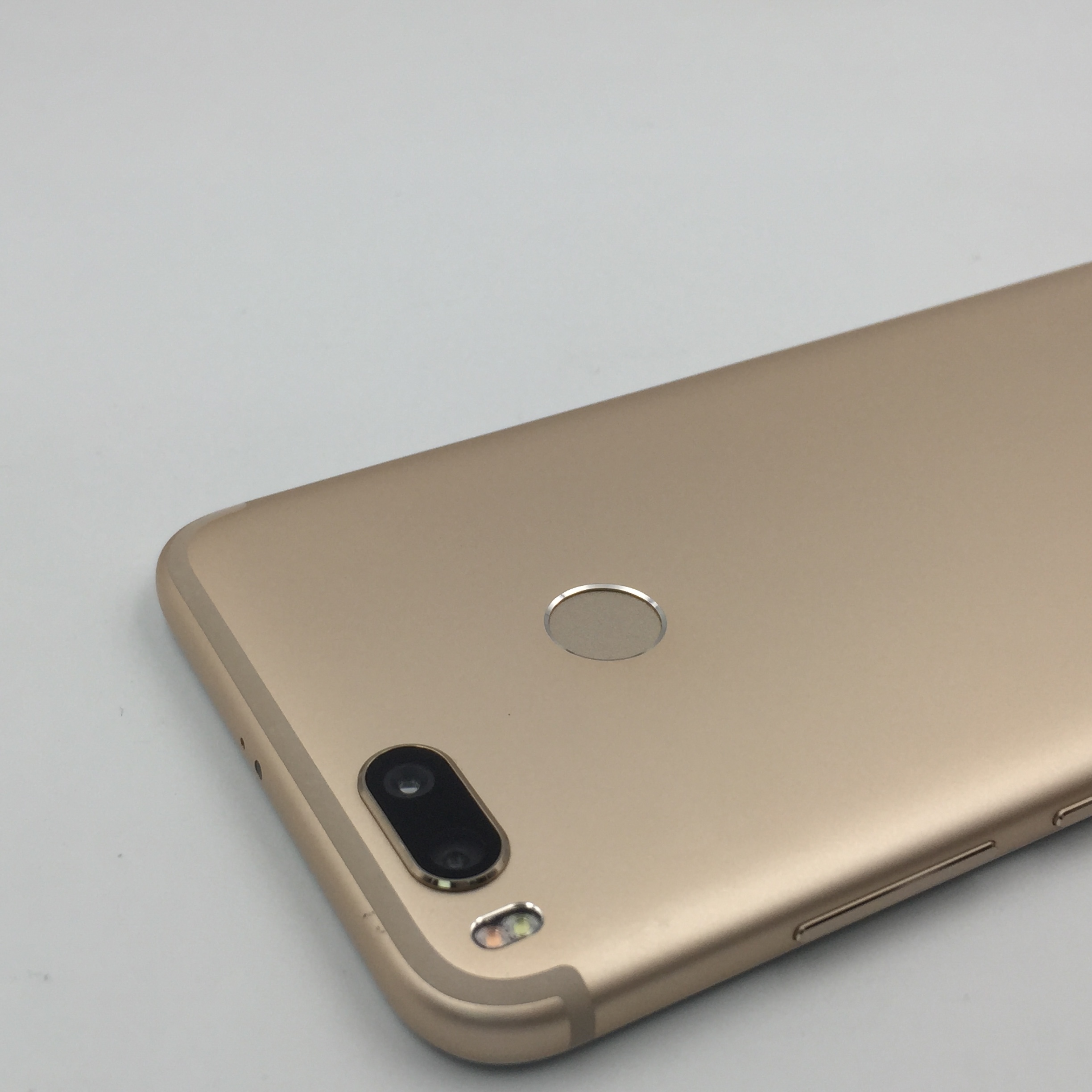 官方质检9成新 小米 小米 5x