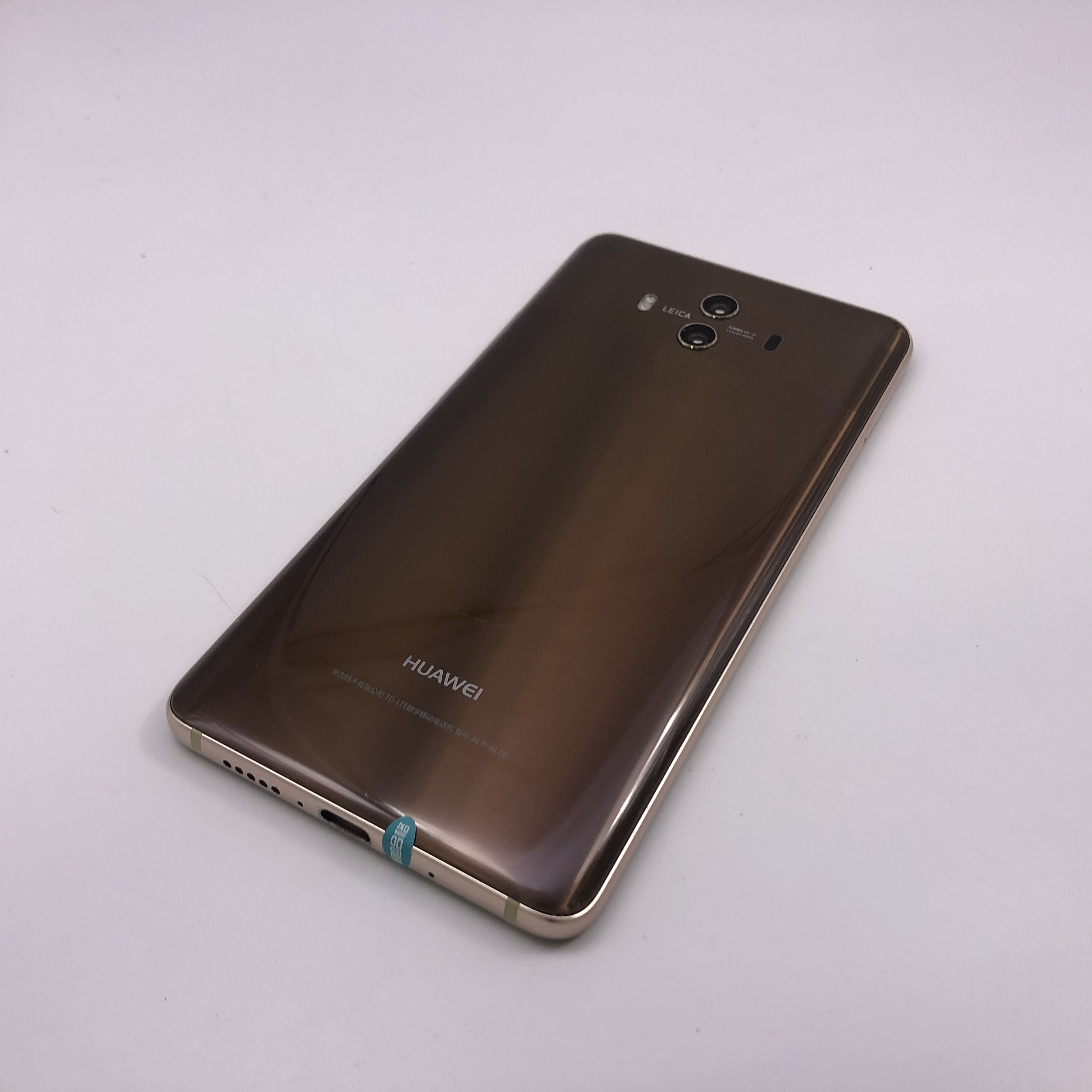 华为【mate10】全网通 摩卡金 64g 国行 8成新