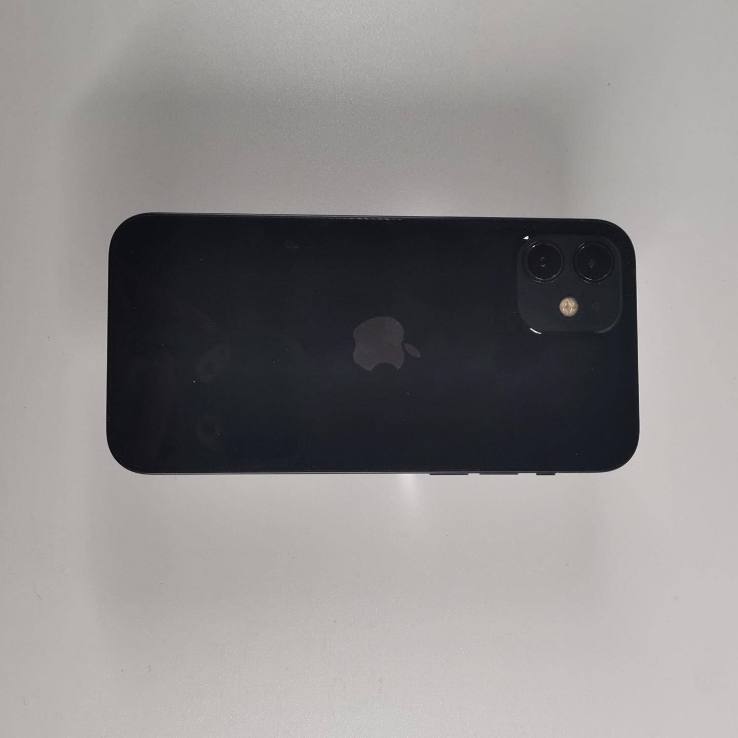 苹果【iPhone 12】5G全网通 黑色 128G 国行 9成新 