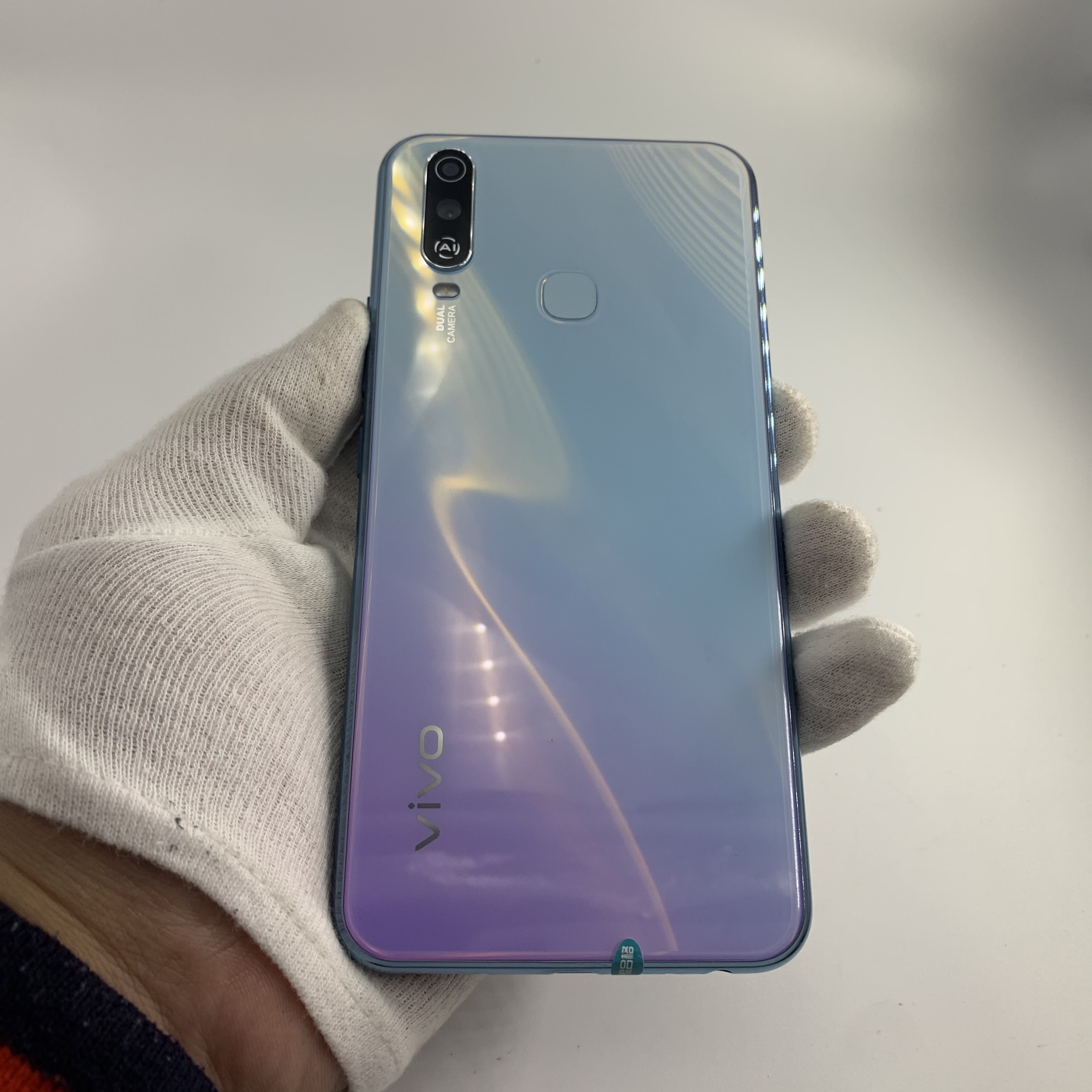 vivo【y3s】全网通 海风青 4g/128g 国行 95新