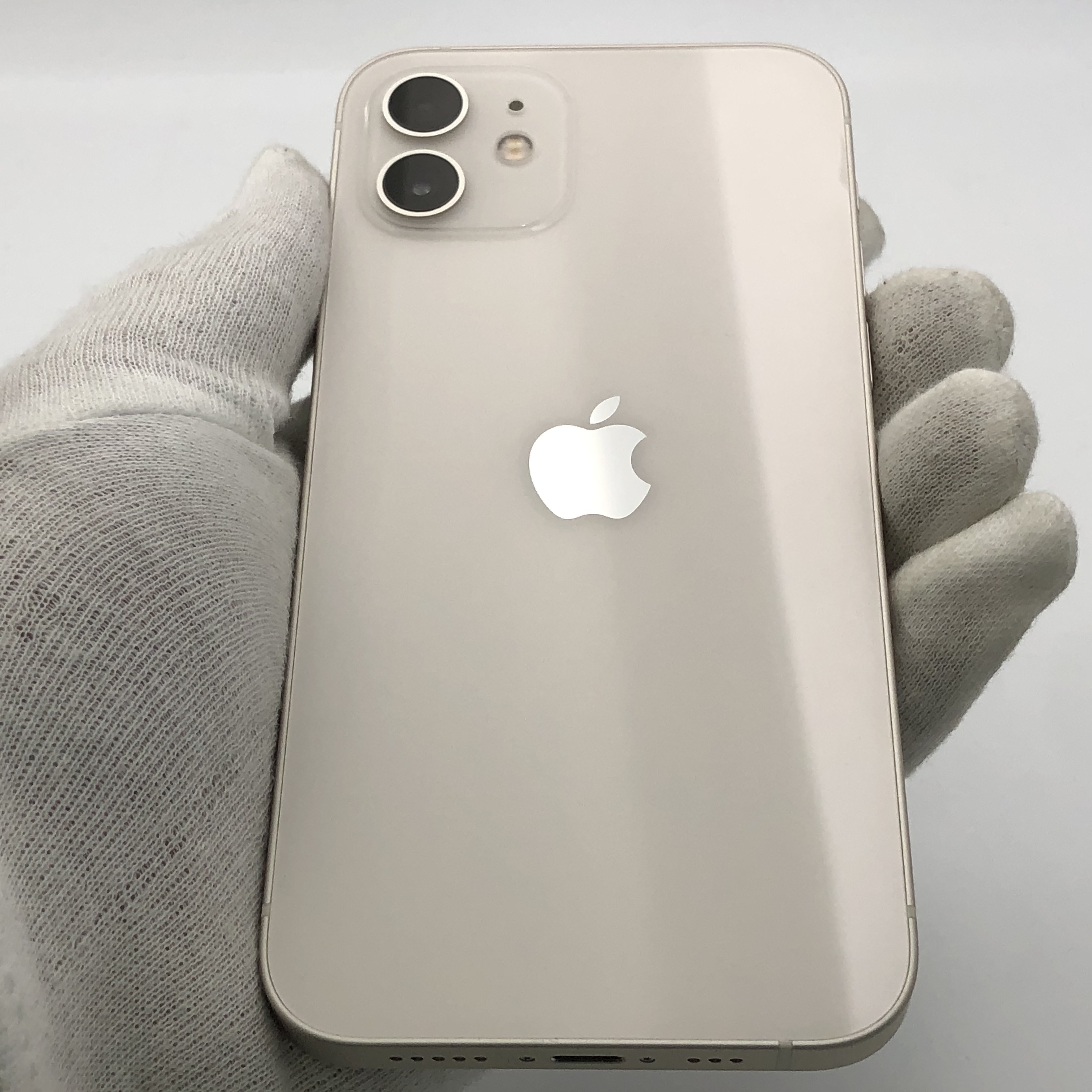 苹果【iphone 12】5g全网通 白色 256g 国行 95新
