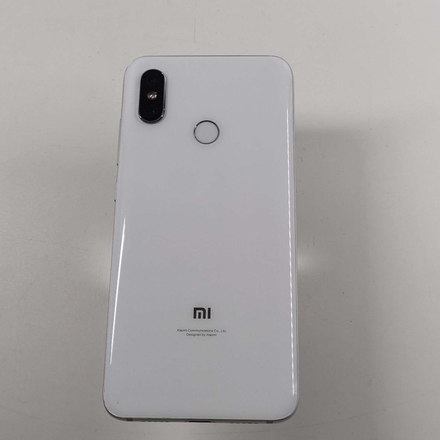 小米【小米 8】全网通 白色 6G/64G 国行 9成新 