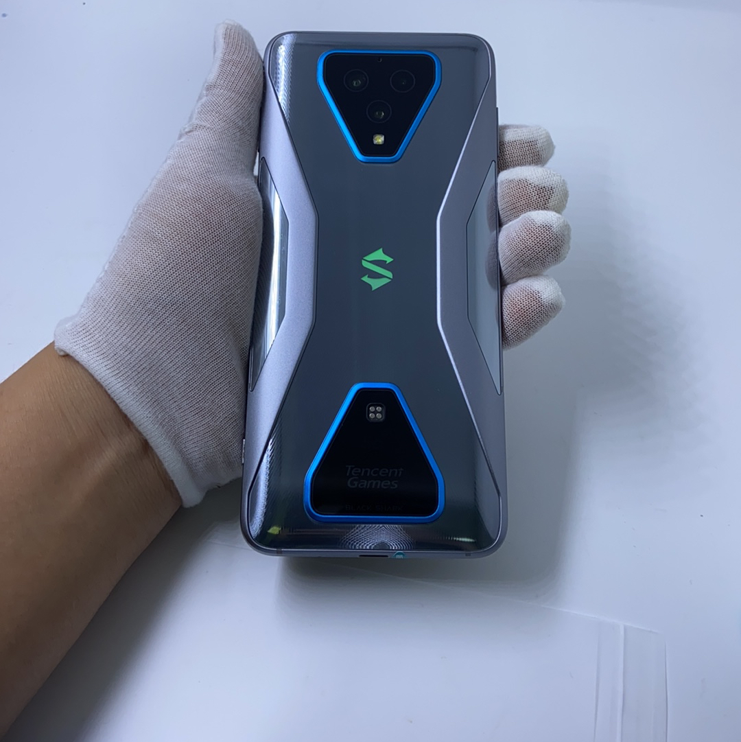 官方质检9成新 国行 5g全网通 8g/128g 铠甲灰 小米 黑鲨 3 5g