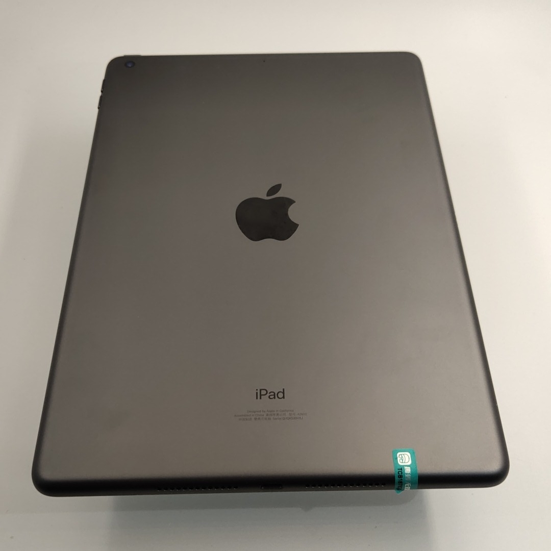苹果【iPad9 10.2英寸 21款】WIFI版 深空灰 64G 国行 99新 