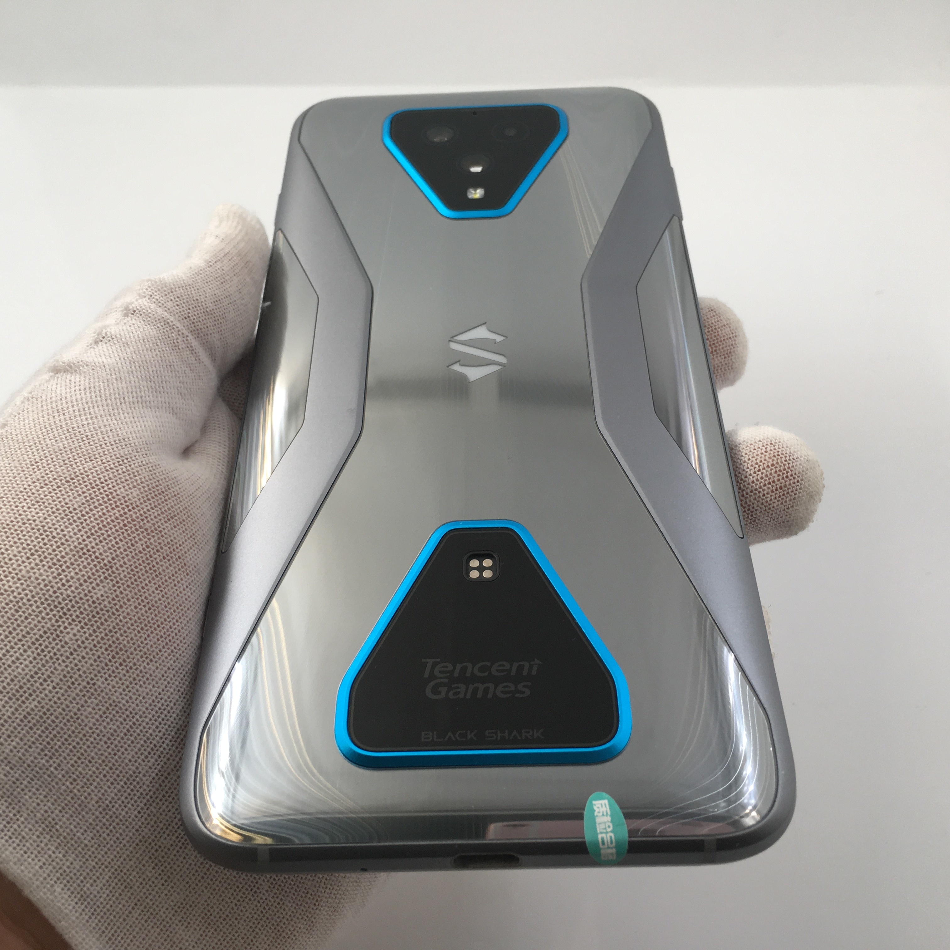 小米【黑鲨 3 pro 5g】5g全网通 铠甲灰 8g/256g 国行 95新