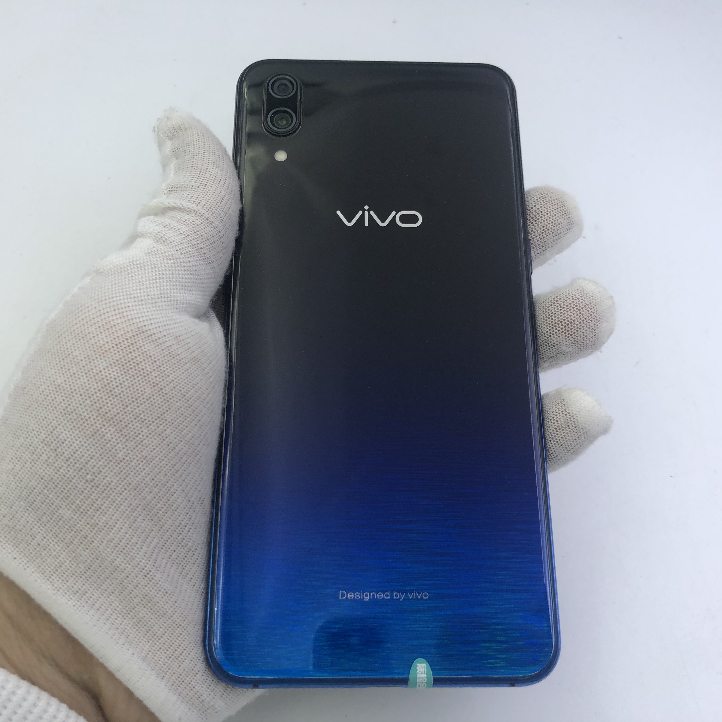 vivo【vivo x23 幻彩版】4g全网通 星夜海洋 6g/128g 国行 7成新