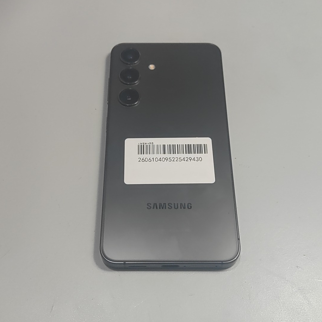 三星【三星 Galaxy S24】5G全网通 水墨黑 8G/256G 水货无锁 9成新 