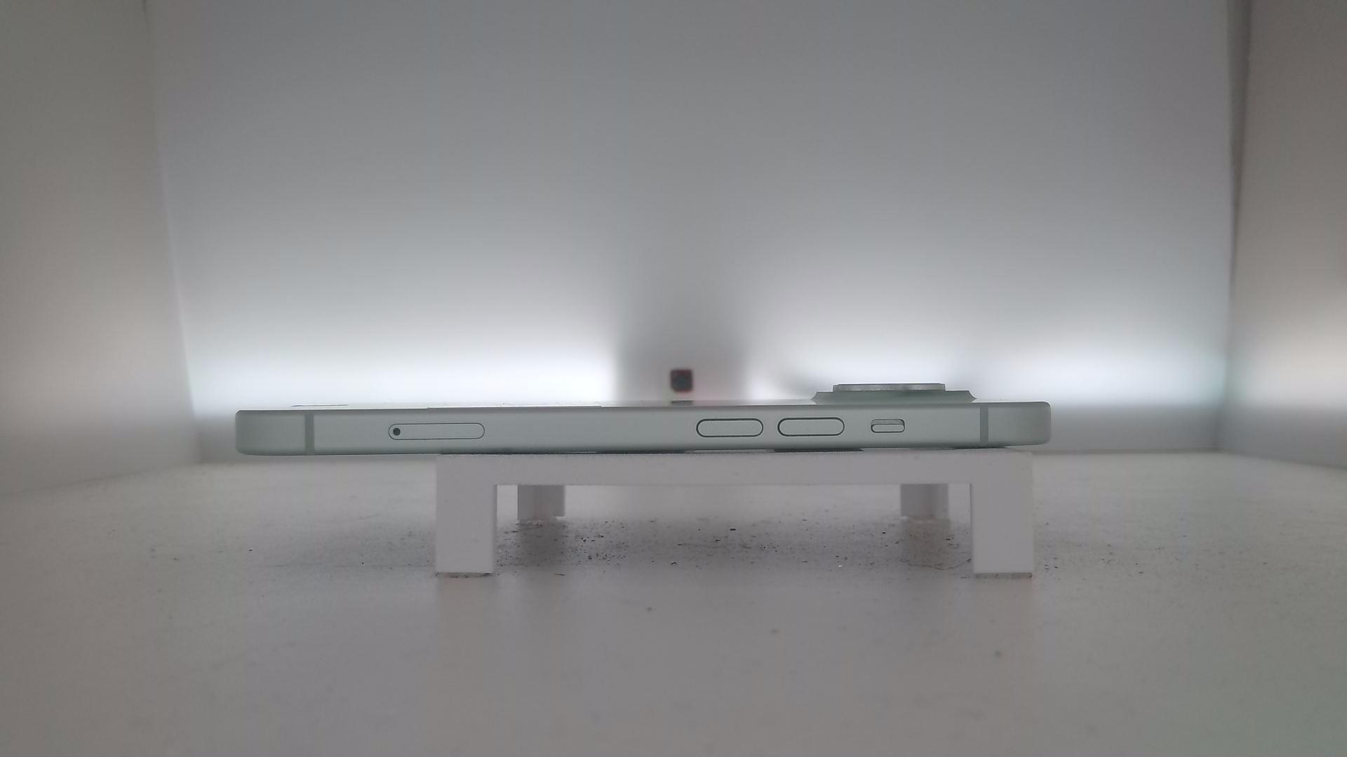 苹果【iPhone 15】95新 