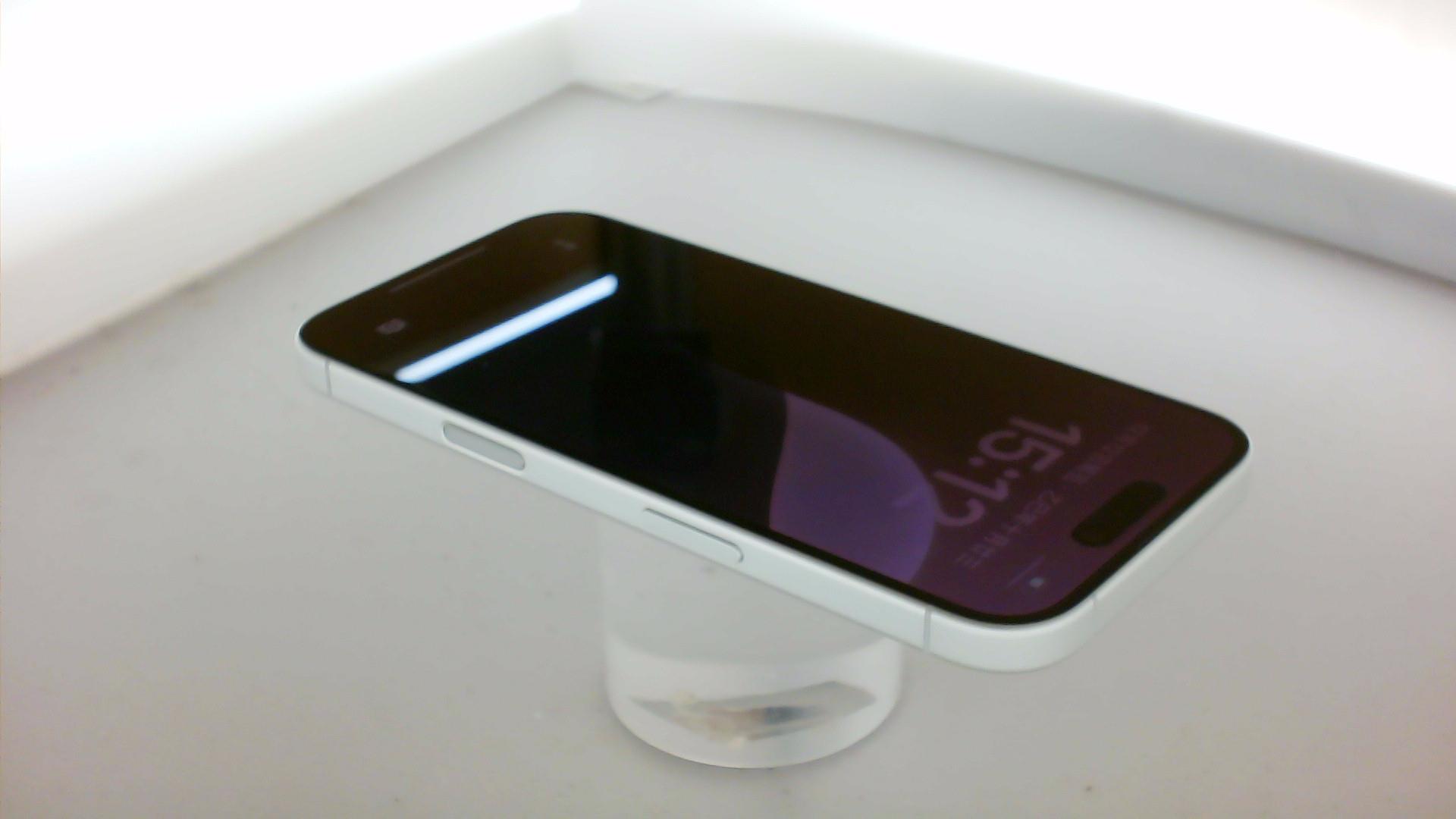 苹果【iPhone 16】95新 