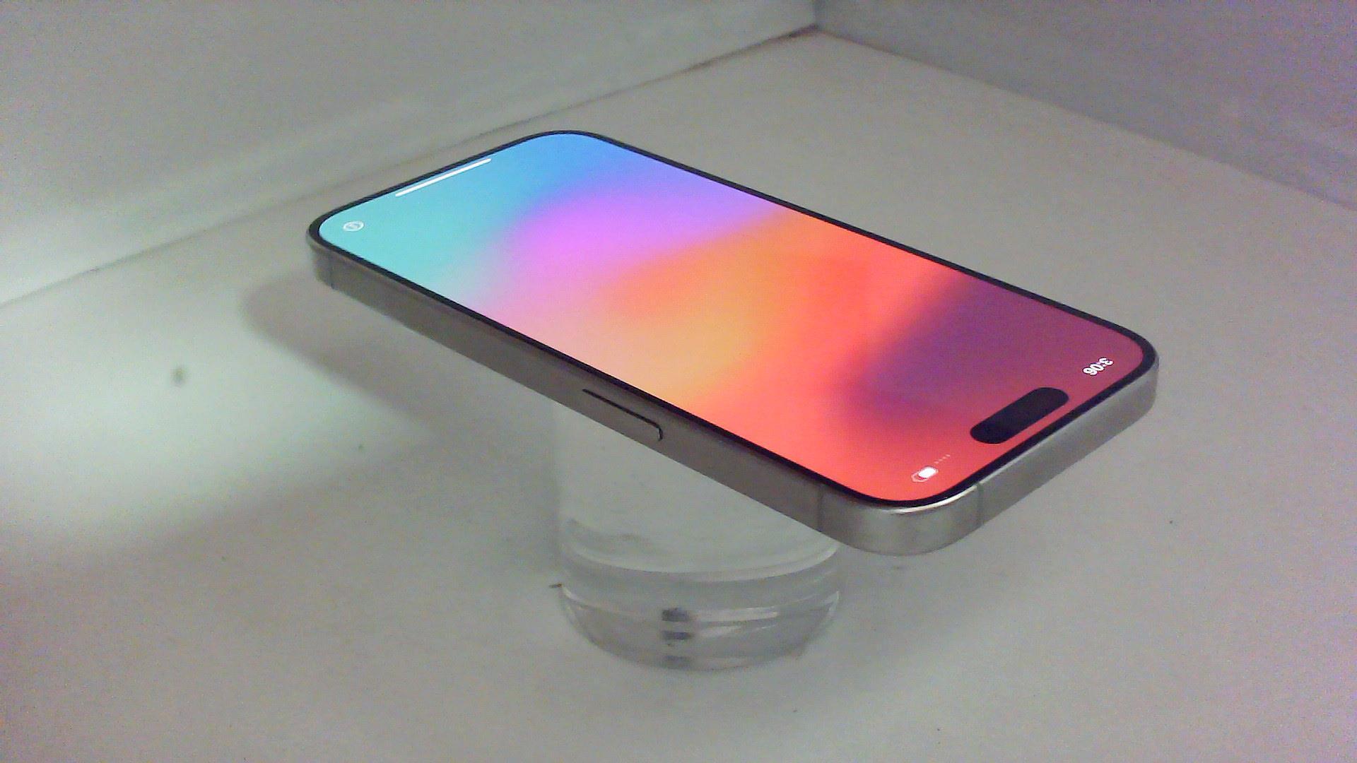 苹果【iPhone 15 Pro】5G全网通 原色钛金属 256G 国行 99新 