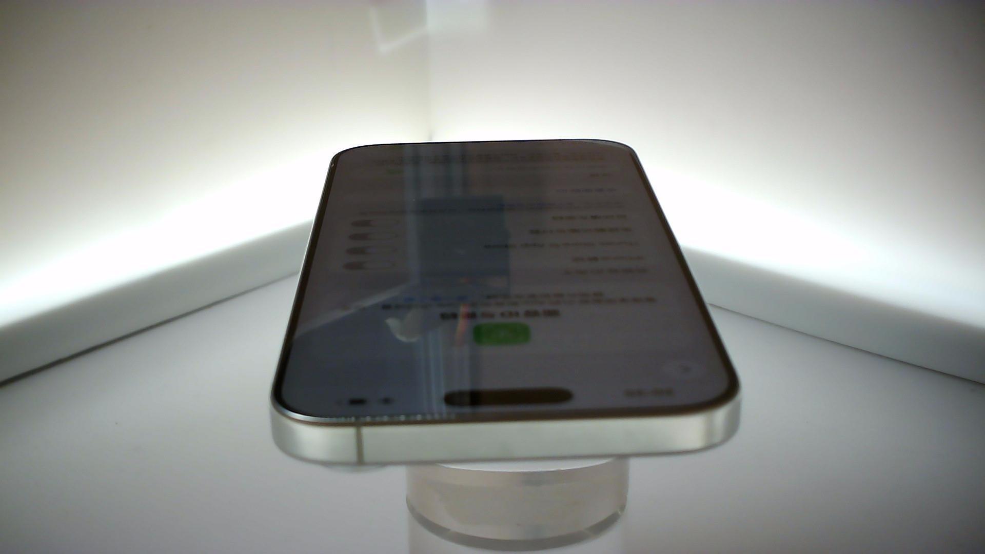 苹果【iPhone 16 pro max】99新 