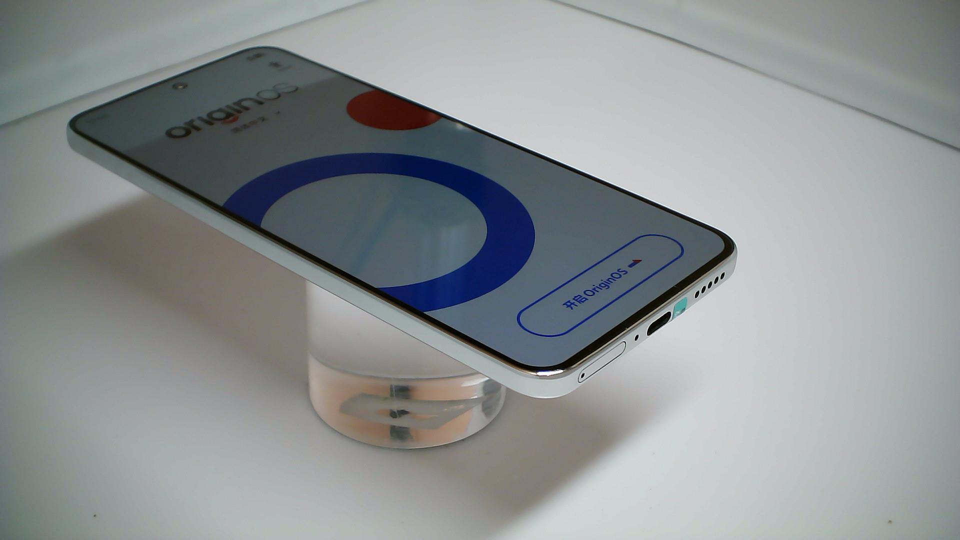 vivo【vivo S20】5G全网通 玉露白 8G/256G 国行 99新 
